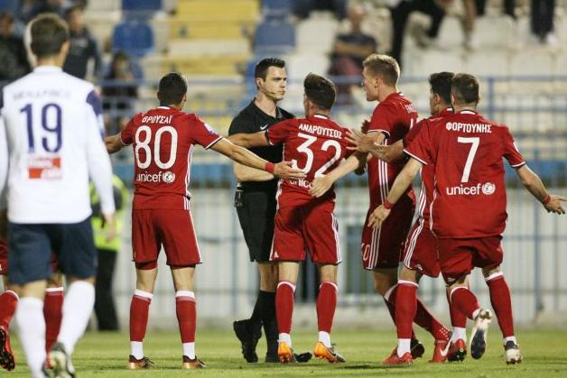 Απόλλων Σμύρνης – Ολυμπιακός: Το «καραμπινάτο» χέρι-πέναλτι του Κοντοέ (vid)