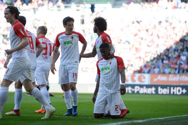 Σώθηκε και μαθηματικά η Άουγκσμπουργκ, 2-0 τη Μάιντς