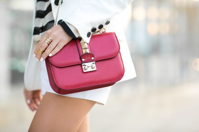 Μικρά τσαντάκια για τη φετινή άνοιξη