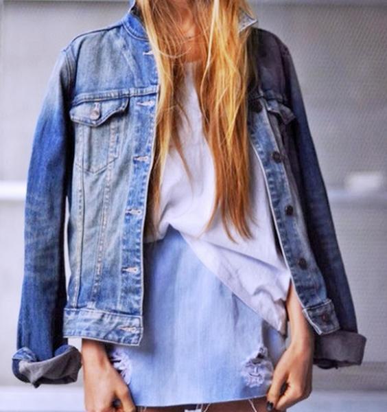 H επιστροφή του τζιν μπουφάν και πώς θα το συνδυάσεις