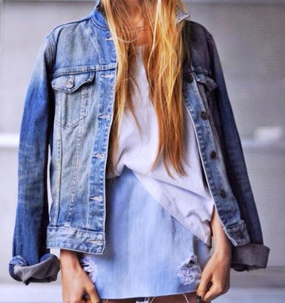 H επιστροφή του τζιν μπουφάν και πώς θα το συνδυάσεις