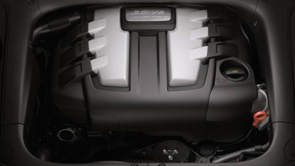 Porsche: Δεν εγκαταλείπουμε τους κινητήρες diesel