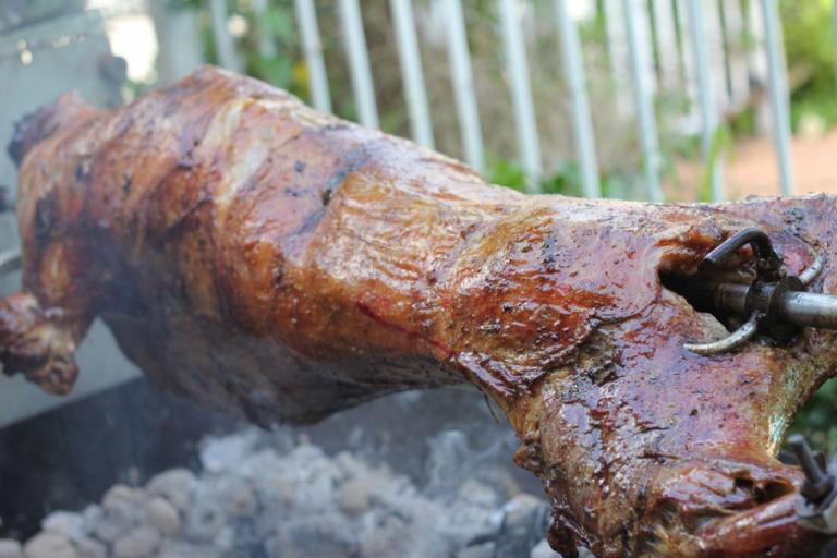 Απολαύστε το πασχαλινό τραπέζι χωρίς περιττές θερμίδες