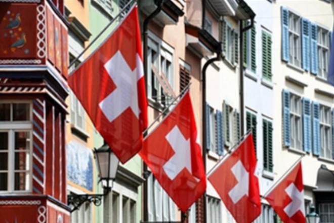Υπέρ μιας νέας συνθήκης με την Ευρωπαϊκή Ένωση οι περισσότεροι Ελβετοί