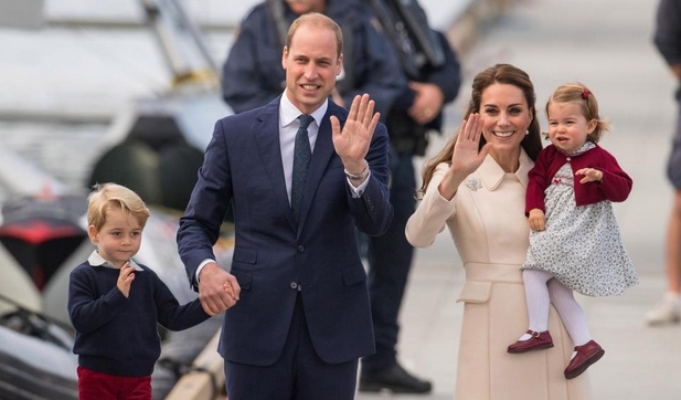 Βρετανία: Το βασιλικό μωρό και το βάρος της παράδοσης