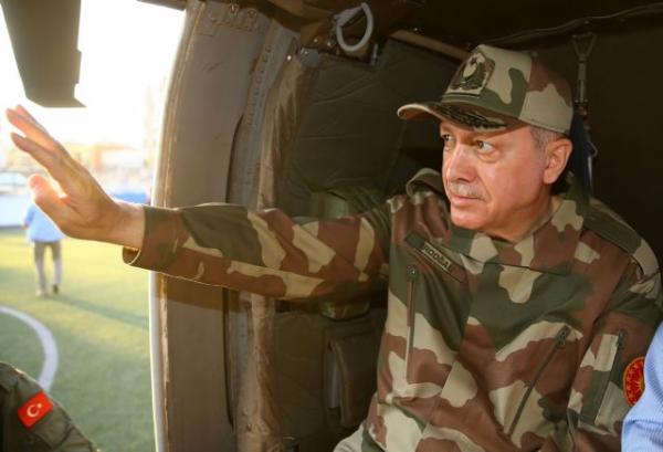 Ερντογάν: Ο Τσίπρας δεν μπόρεσε να «κανονίσει» για τους «8», ούτε εγώ μπορώ για τους δύο