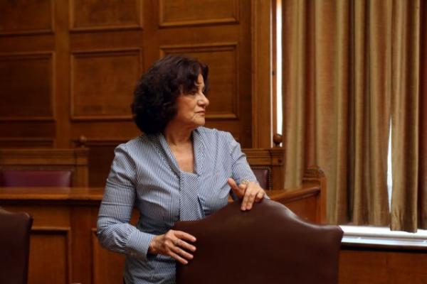 Δομές αλληλεγγύης στη Μακεδονία επισκέφθηκε η Φωτίου