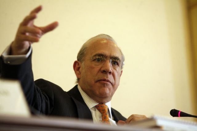 Στο ΥΠΟΙΚ το τετ-α-τετ Τσακαλώτου με Γκουρία