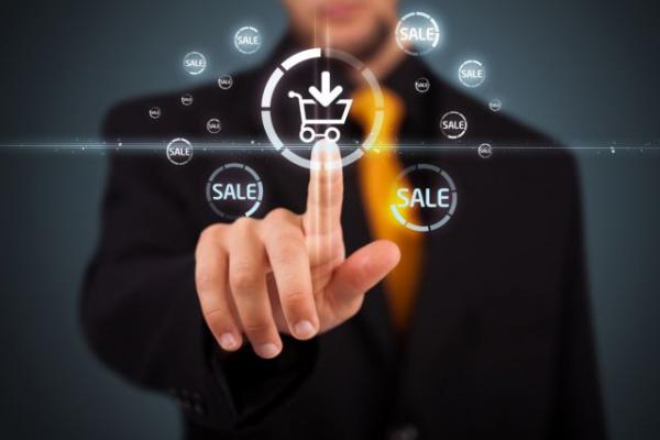 Ένας στους δύο Έλληνες ψωνίζει από την Κίνα