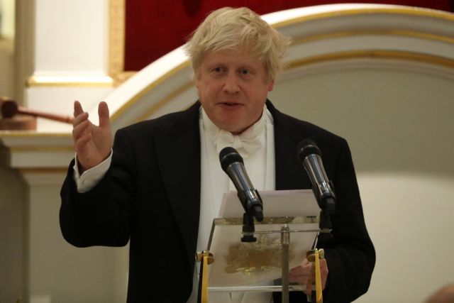 Τζόνσον: Η Ρωσία κρατά όμηρο τον συριακό λαό