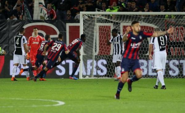 Γκέλα της Γιουβέντους, μείωσε η Νάπολι, ματσάρα με «διπλό» της Λάτσιο