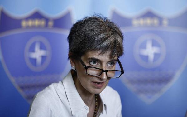 Κέιτ Σμιθ: Η Βρετανία παρακολουθεί στενά την υπόθεση των δύο στρατιωτικών