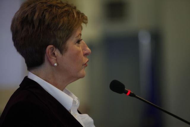 Κόλλια-Τσαρουχά: Ο Σαμαράς ευθύνεται για τη βλάβη στη Θεσσαλονίκη