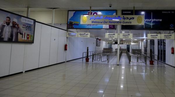 Λιβύη: Πύραυλοι έπληξαν το αεροδρόμιο της Τρίπολης