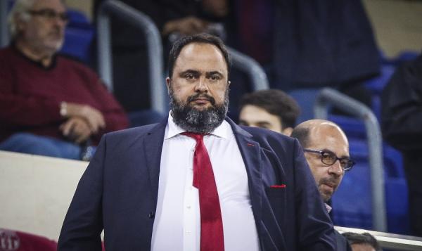 «Ότι δεν μπορείς να φτάσεις το πολεμάς»