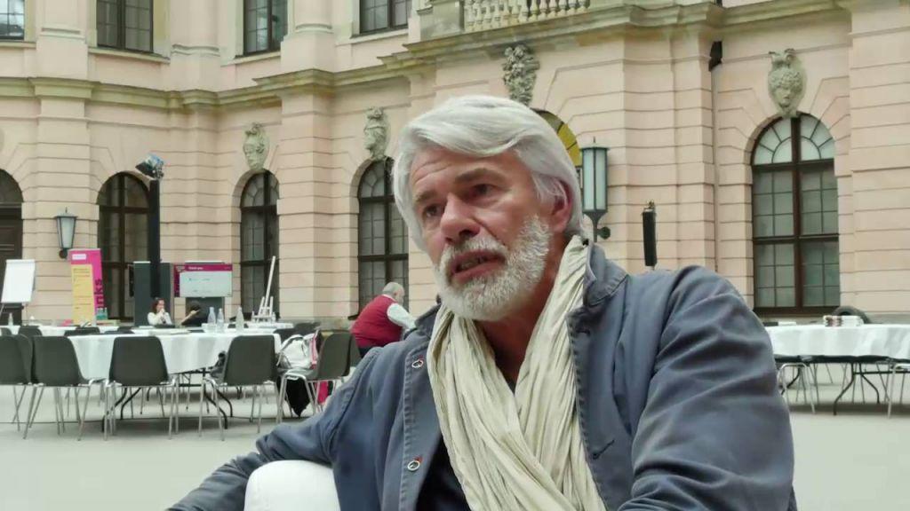 Κρις Ντέρκον: Το χρονικό ενός προαναγγελθέντος «διαζυγίου»