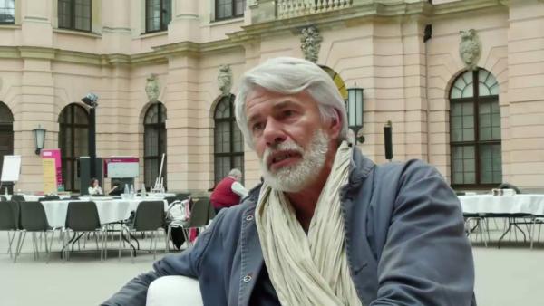 Κρις Ντέρκον: Το χρονικό ενός προαναγγελθέντος «διαζυγίου»