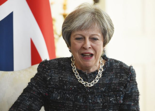 Μέι: Εμφανώς απογοητευτικά τα στοιχεία για το ΑΕΠ της Βρετανίας