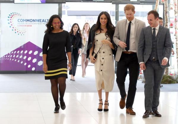 Το υπέροχο λευκό φόρεμα της Μέγκαν Μαρκλ ένα μήνα πριν το γάμο