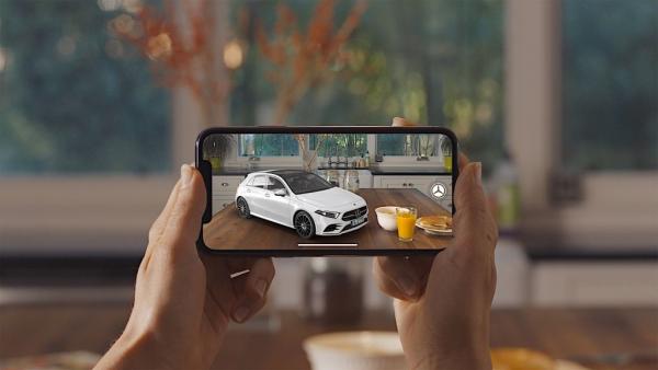 Εφαρμογή επαυξημένης πραγματικότητας για τη διαμόρφωση της νέας Mercedes-Benz A-Class