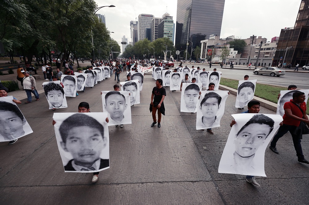 Μεξικό: Χιλιάδες άνθρωποι απαίτησαν δικαιοσύνη για τρεις δολοφονημένους φοιτητές
