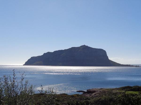 Μονεμβασιά, καράβι που ταξιδεύει προς το άπειρο