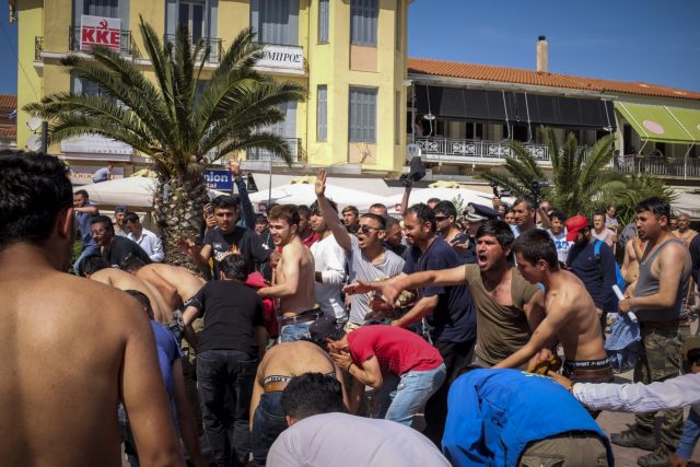 Μυτιλήνη: Ένταση μεταξύ προσφύγων και συνεργείων καθαρισμού