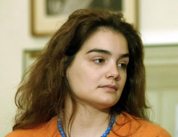 Ασυνήθιστοι… ΠΥΡΟΤΕΧΝΟΥΡΓΟΙ με τη Γωγώ Μπρέμπου