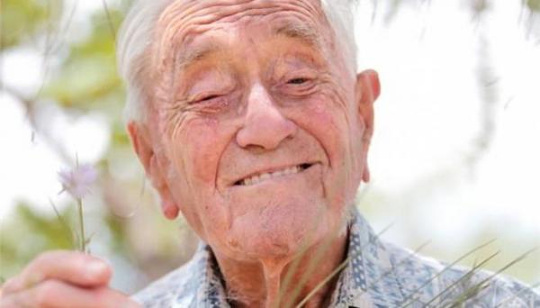 Ν. Γκουντόλ: Ο υπεραιωνόβιος επιστήμονας που διεκδικεί το δικαίωμα στην υποβοηθούμενη αυτοκτονία