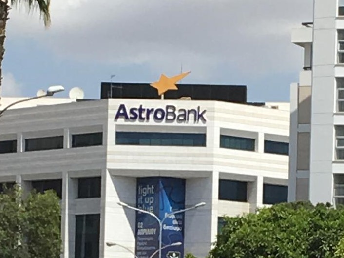 Το κόμμα του Πούτιν στην Κύπρο και οι Maserati