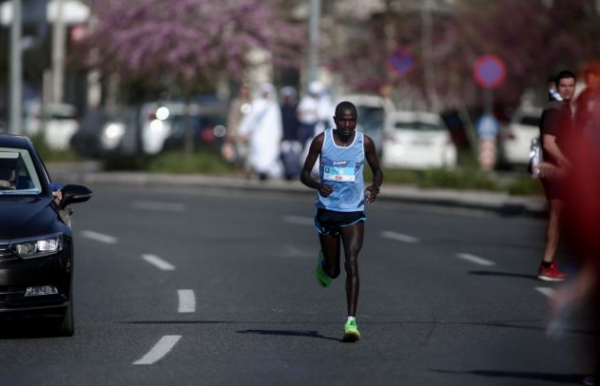 Ο Κενυάτης Ρότιτς θριαμβευτής στον 13ο Μαραθώνιο «Μέγας Αλέξανδρος»