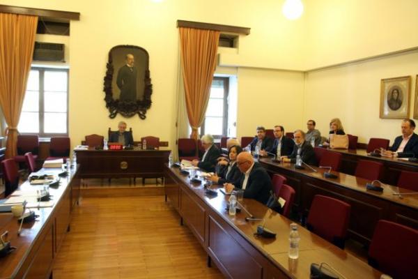 Novartis: Μάχη εντυπώσεων από την πλειοψηφία μετά την κατάθεση πορισμάτων ΝΔ-ΔΗΣΥ