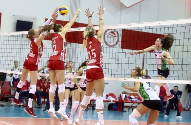 Ήττα του Ολυμπιακού από την Μπούρσα, πάει για τον τίτλο στην Προύσα