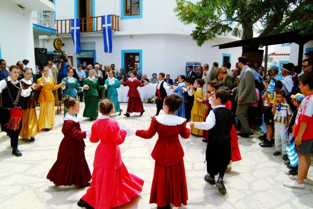 Παραδοσιακοί χοροί: Γιατί να ξεκινήσει το παιδί μου