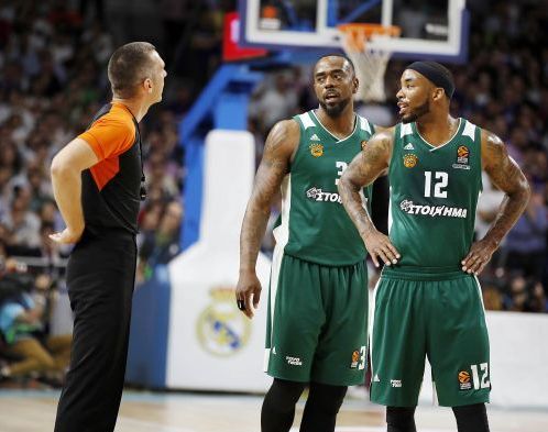 Εσείς θα καθόσασταν κάπου που δεν σας θέλουν;