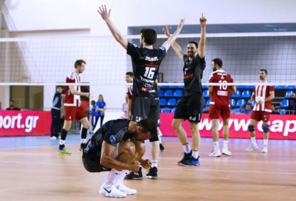 Ο ΠΑΟΚ νίκησε στο τάι μπρέικ τον Ολυμπιακό και πέρασε στον τελικό