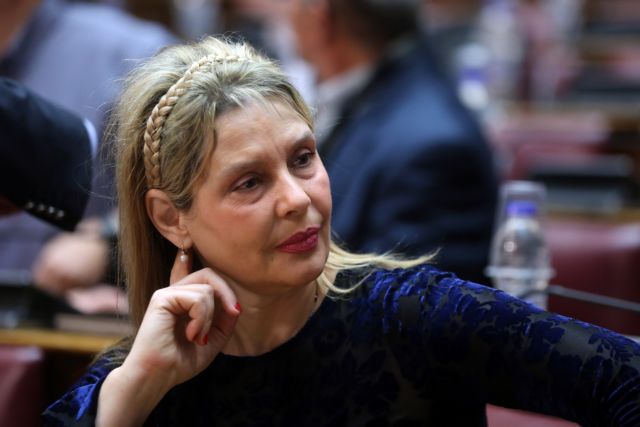 Νέα πολιτική πρωτοβουλία από την Κ. Παπακώστα