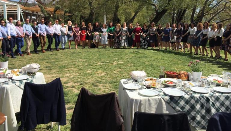 Πασχαλινά έθιμα και σουβλίσματα στη Ρούμελη