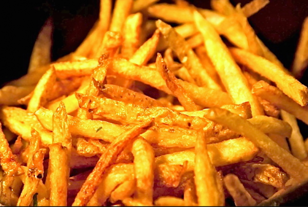 Πράσινες τηγανιτές πατάτες