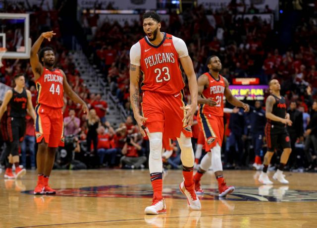 Βγάζουν τις… σκούπες οι Πέλικανς