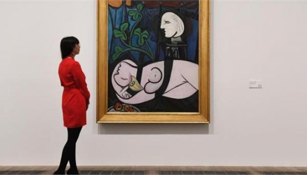 Η αναβολή και το… σφυρί