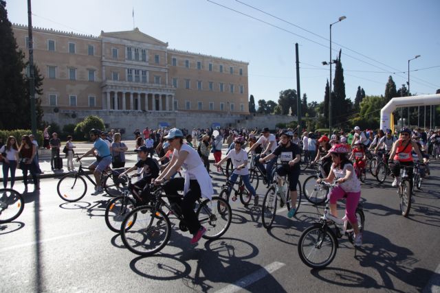 Κυκλοφοριακές ρυθμίσεις στην Αθήνα λόγω ποδηλατικού γύρου – Ποιοι δρόμοι θα κλείσουν