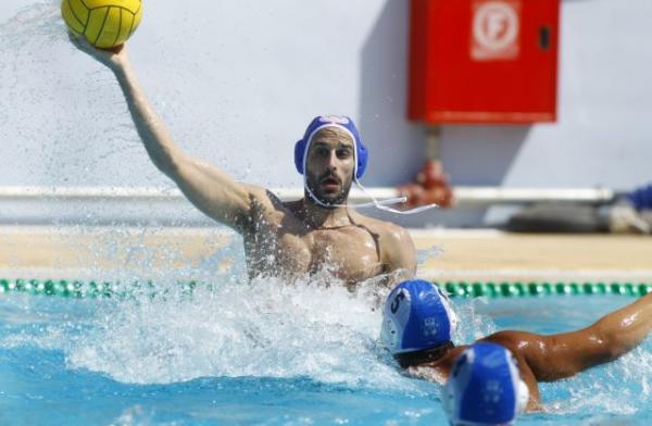 Εμφατική νίκη και το απόλυτο για τον Ολυμπιακό