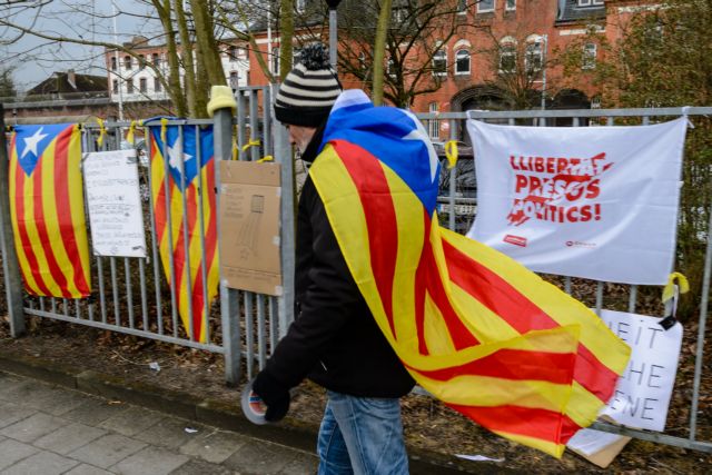 Γερμανικό δικαστήριο υπέρ της αποφυλάκισης Πουτζδεμόν