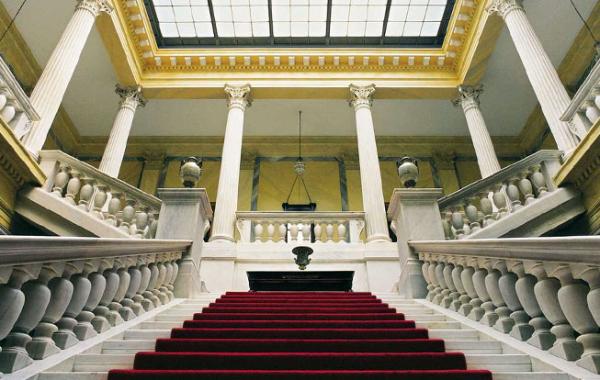 Ο τέως δεν πάει στο Προεδρικό