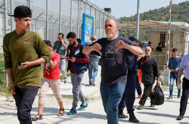 Διαδήλωση προσφύγων στη Μυτιλήνη