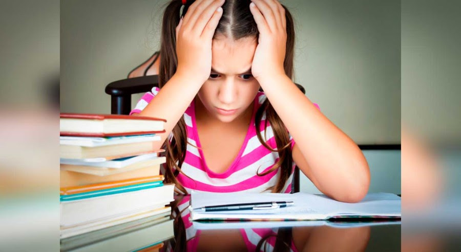 Άγχος εξετάσεων: Πώς μπορούν να βοηθήσουν οι γονείς;