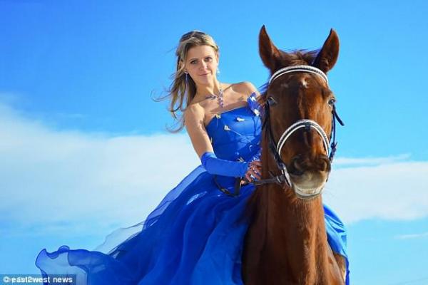 Φρικτός θάνατος για γυναίκα στη Ρωσία που ταρίχευσαν ζωντανή