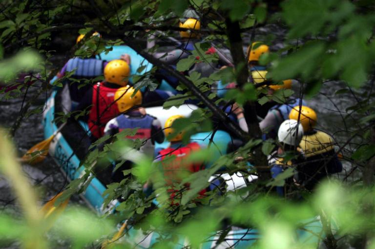 Νεκρή γυναίκα σε rafting στο Λάδωνα