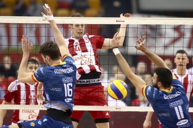 Δεν τα κατάφερε ο Ολυμπιακός στους άνδρες, ήττα 3-1 από τη Ραβένα